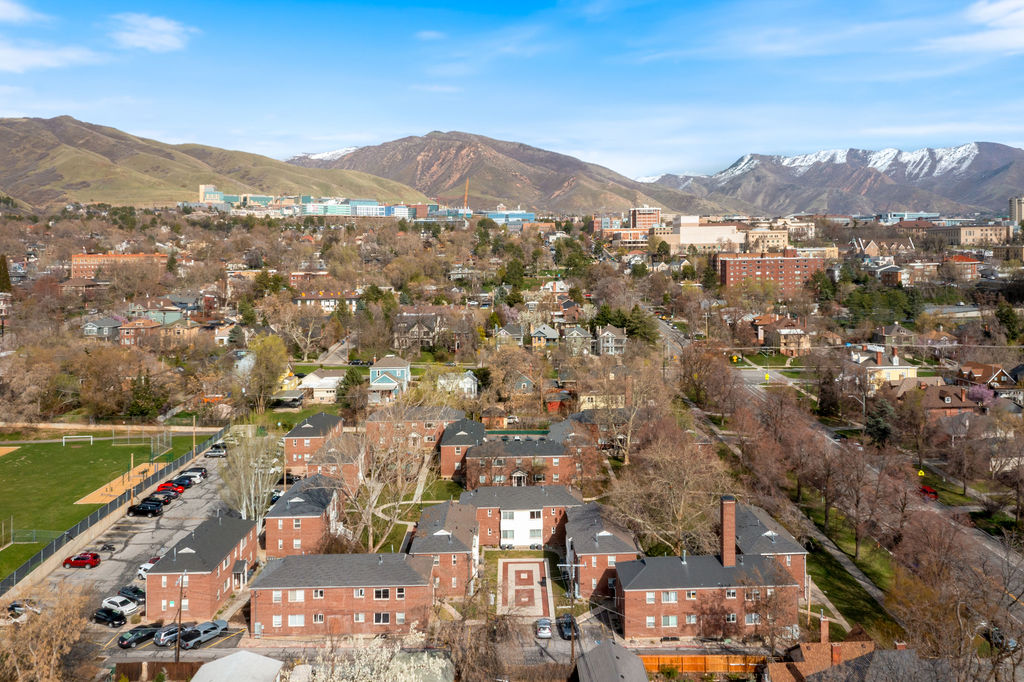 00760061acecf538d7fa9316356efc37-xlarge